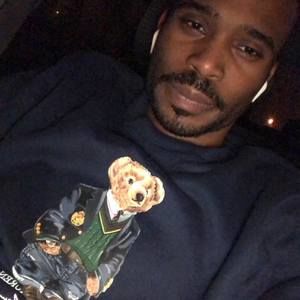 Meet your Posher, Kyle